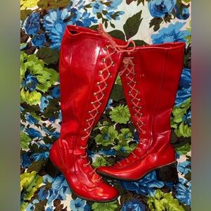 Vintage red vinyl lace up gogo boots size 5